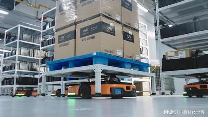 攀升科技攜手?？禉C器人 日產5000臺，高性能電腦超級工廠引領智造新紀元